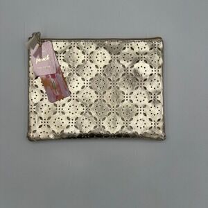 Made For Retail Pouch Women OS Gold NWT Laser Cut Floral Faux Leather Clutch